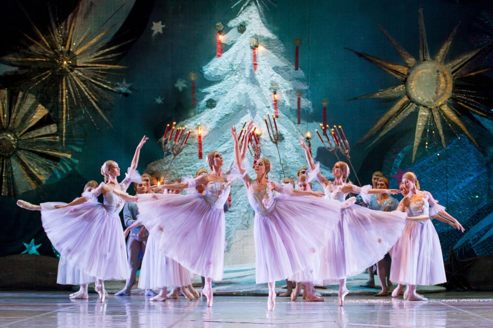 Волшебство «Щелкунчика» в Зимнем театре: погрузитесь в мир Чайковского