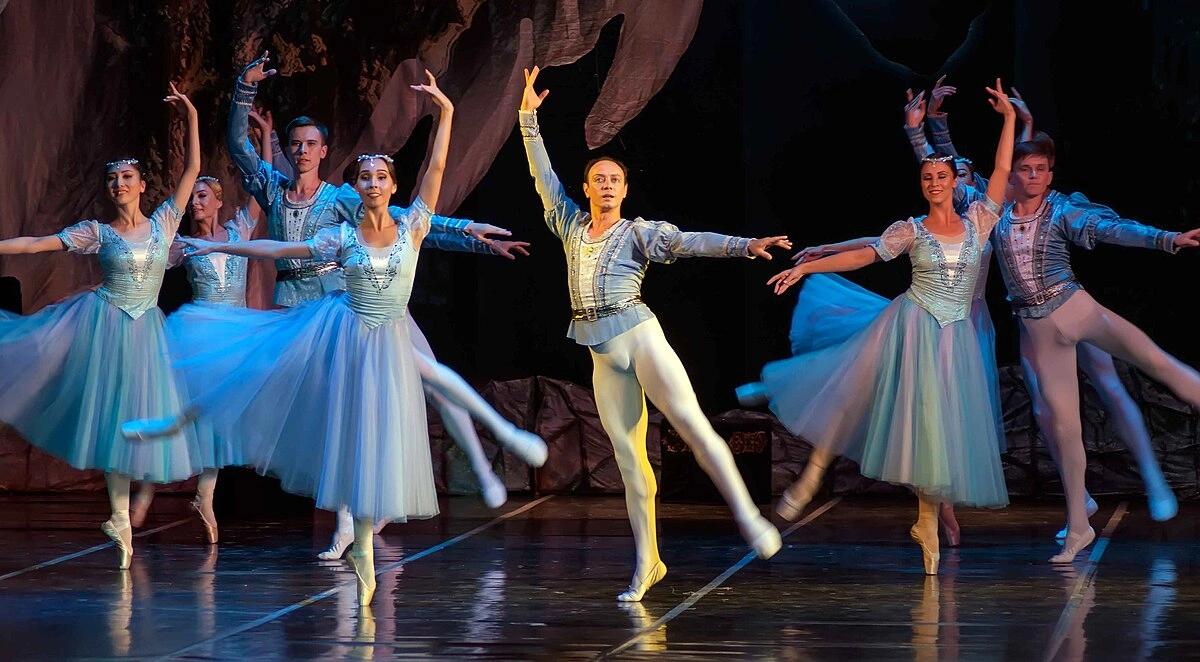 Лебединое озеро. Марийский театр 