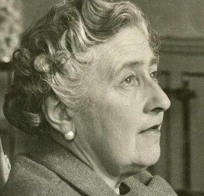 Спектакль «Десять негритят» Спектакль «Десять негритят»