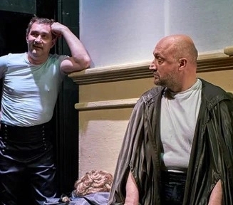 Упражнения в прекрасном Упражнения в прекрасном