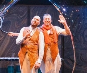 Испанское шоу мыльных пузырей «Клинк» Испанское шоу мыльных пузырей «Клинк»