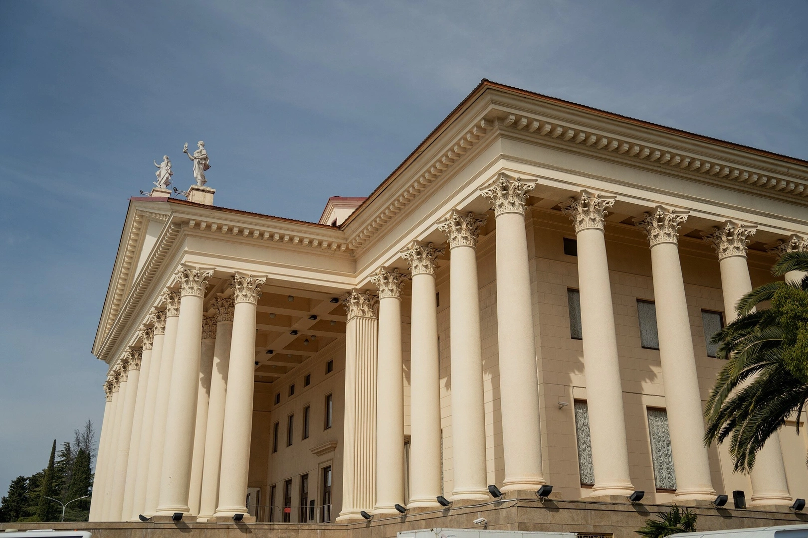 Зимний театр Сочи